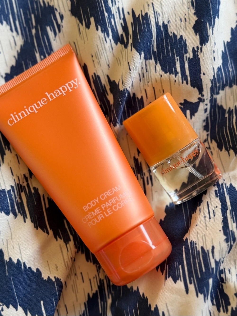 Clinique Happy Body Cream and Mini Perfume